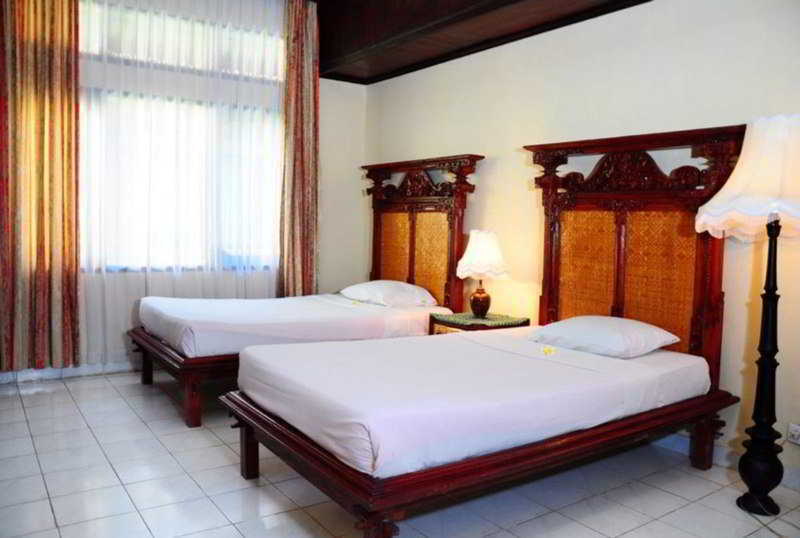 The Rishi Candidasa Beach Resort Екстериор снимка