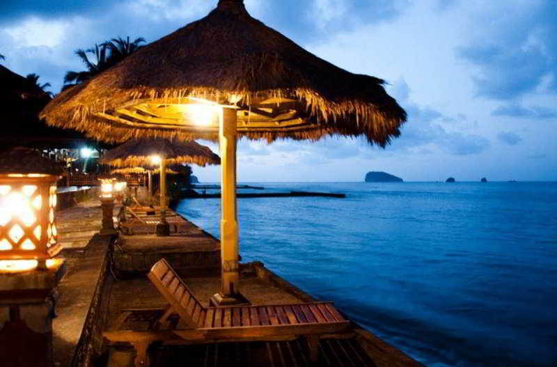The Rishi Candidasa Beach Resort Екстериор снимка
