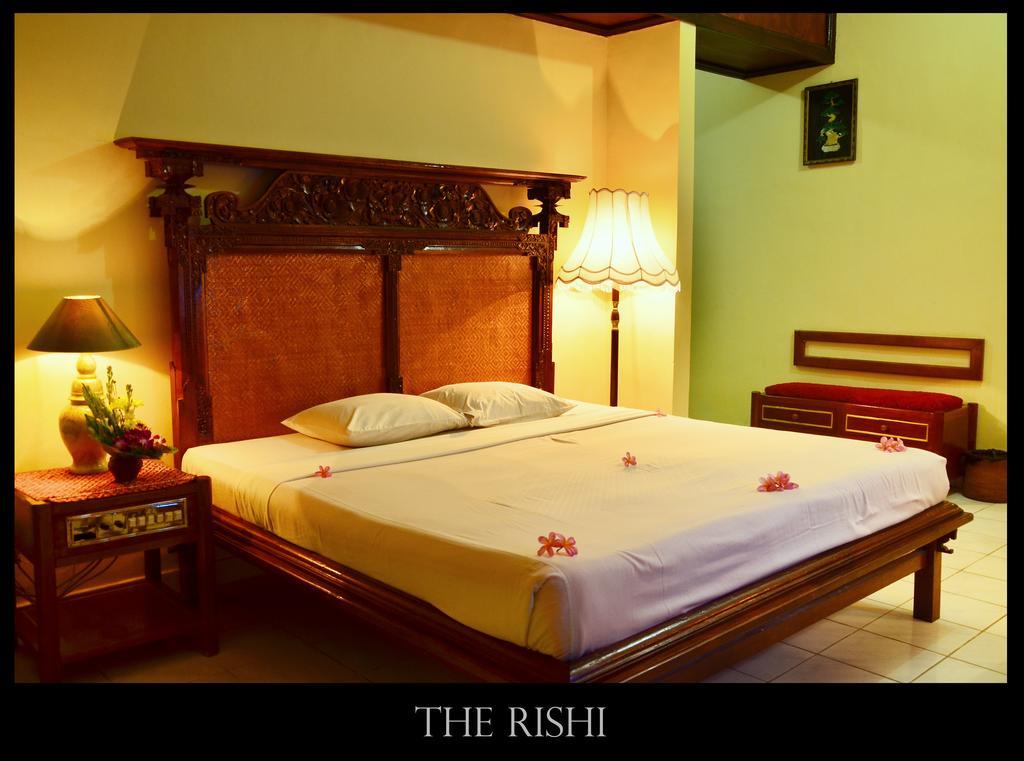 The Rishi Candidasa Beach Resort Екстериор снимка